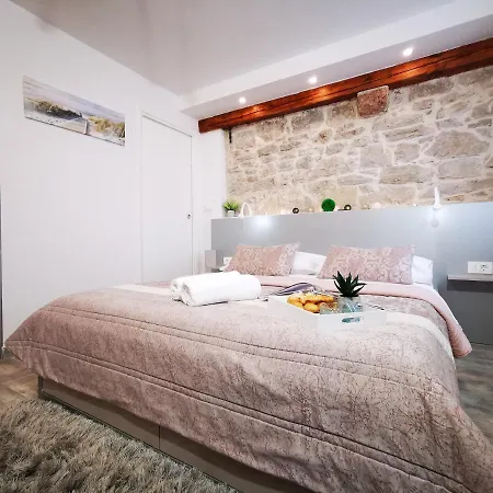 Apartment Modern In The Center