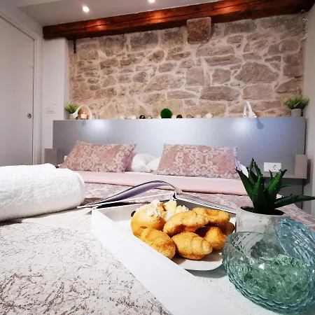 Apartment Modern In The Center