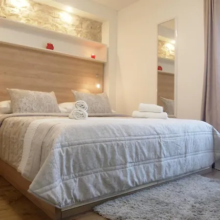 Modern In The Center Apartamento